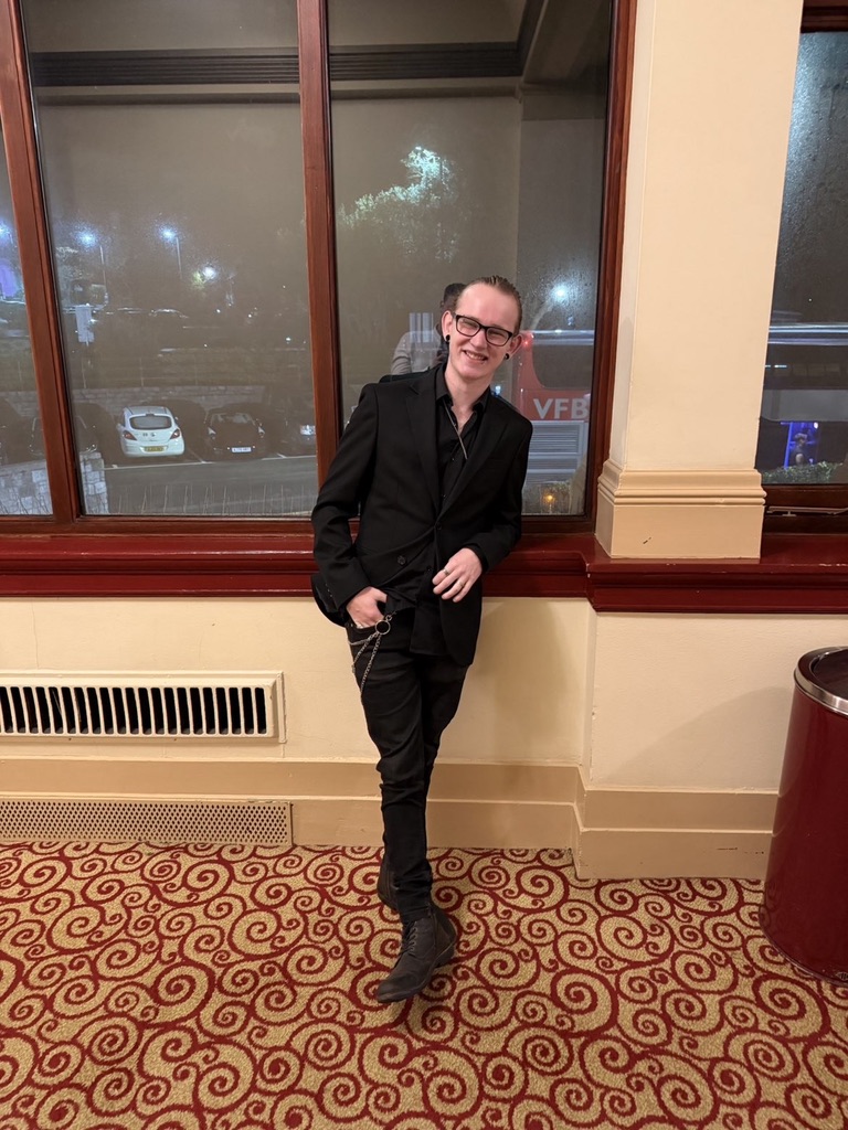 8B65AB90-8999-4B8A-9390-F69F27A509AE_1_105_c